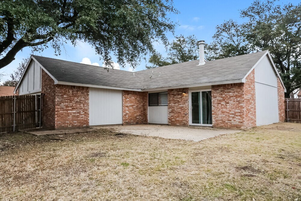 Building Photo - 456 Matterhorn St