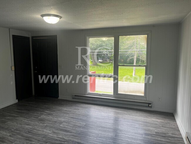 Building Photo - 1420-D Cleveland-