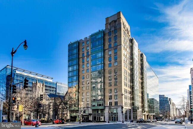 Building Photo - 1150 K St NW