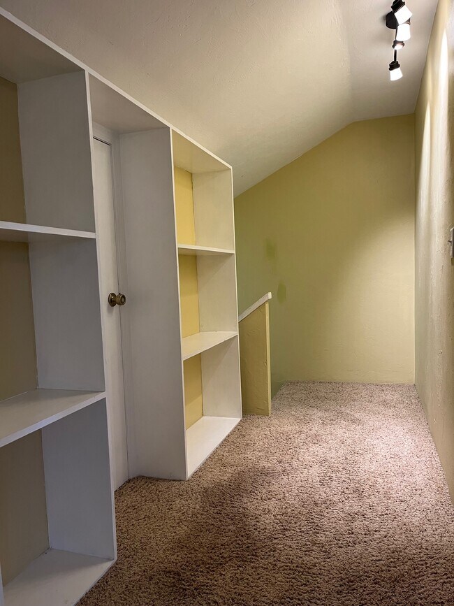 Building Photo - 3417 NW 53rd Ter