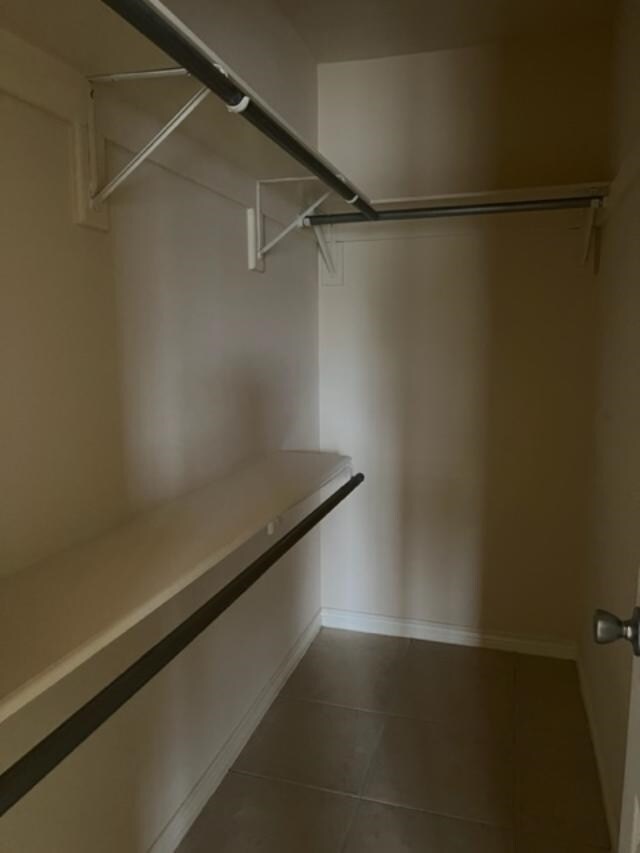 Building Photo - 413 Shiloh Dr