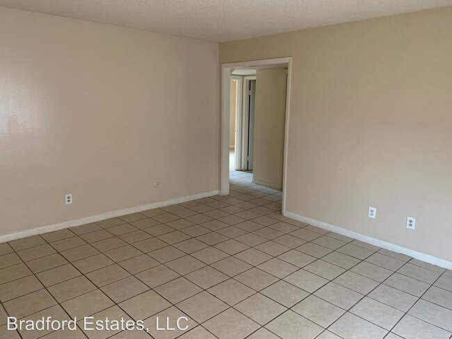 Building Photo - 6310 Colonel Glenn Rd