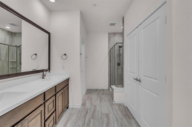 Building Photo - 7310 Concha Dr