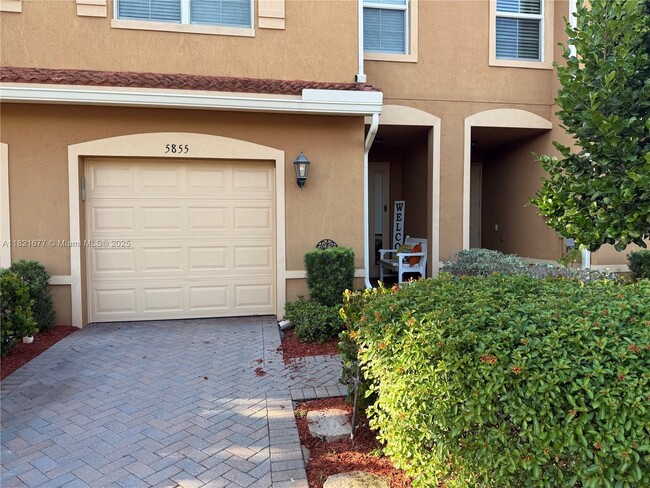 Building Photo - 5855 Monterra Club Dr