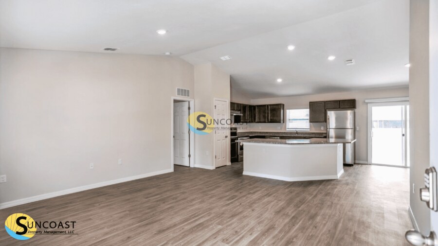 Building Photo - 13 Sellner Pl