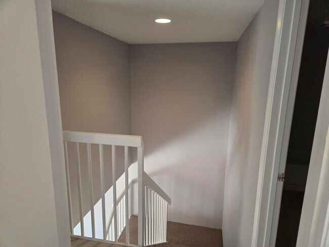 Building Photo - 253 Charter Way