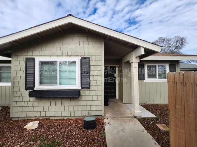 Building Photo - 2546 W Victor Ct