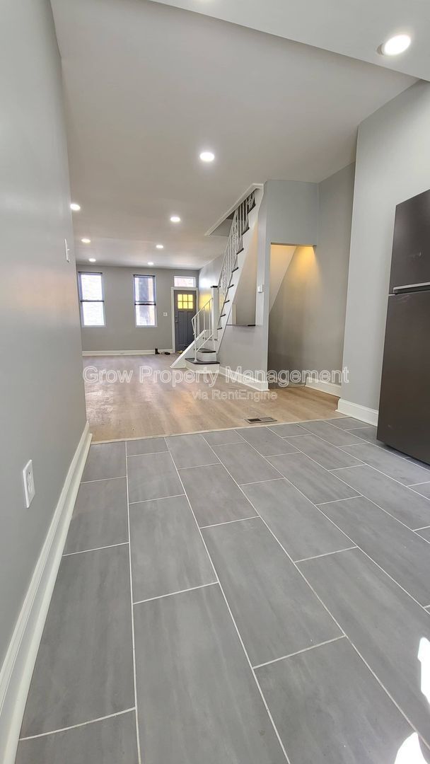 Building Photo - 3141 Agate St