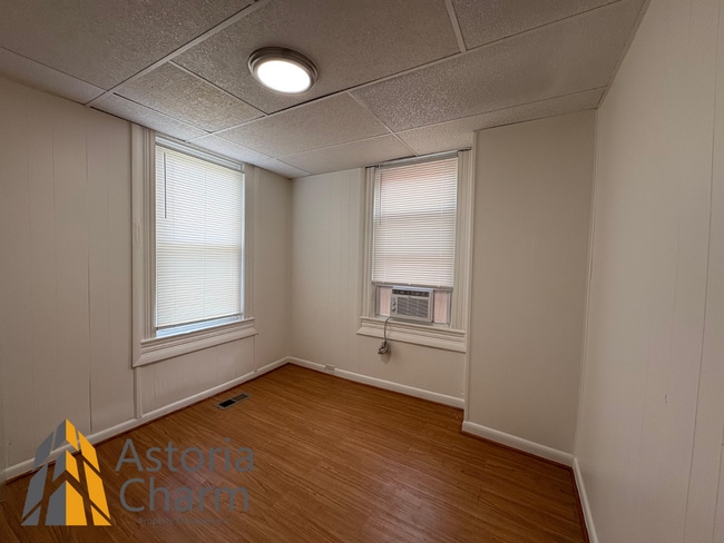 Building Photo - Updated 4 BR Home with Spacious Yard & Pre...