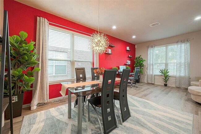 Building Photo - 3042 Crestbrook Bend Ln