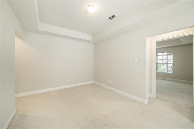 Building Photo - 1024 Foxglove Dr