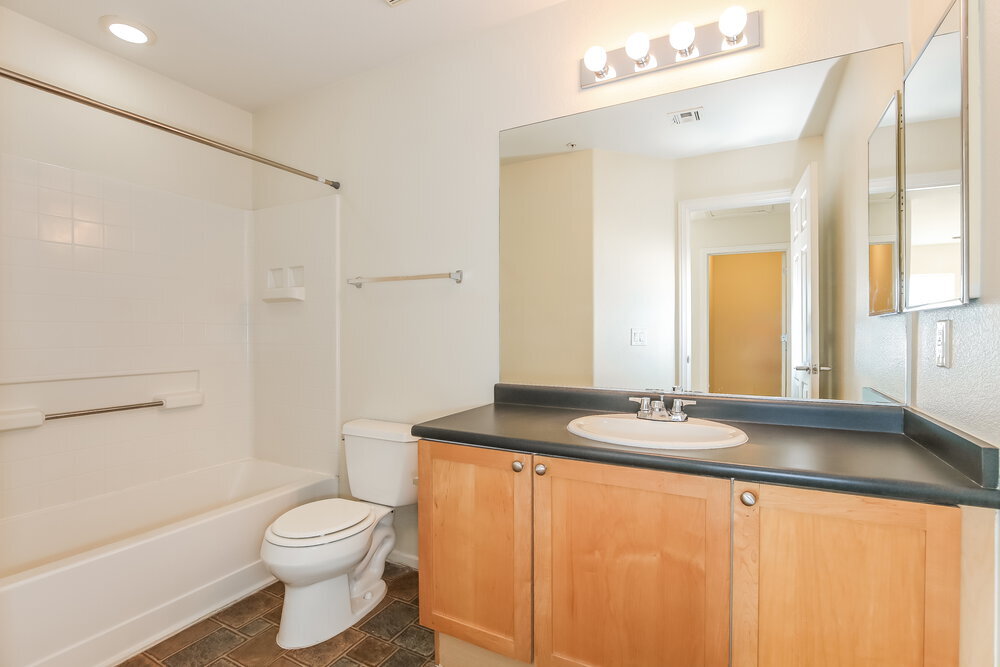 Building Photo - 7453 Showy Ct