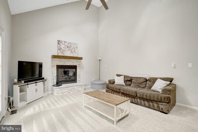 Building Photo - 7729 Silver Sage Ct