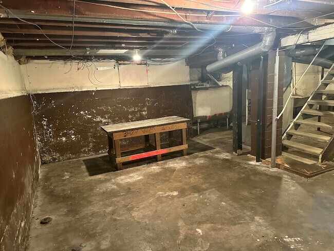 Building Photo - 3427 W Michigan Ave