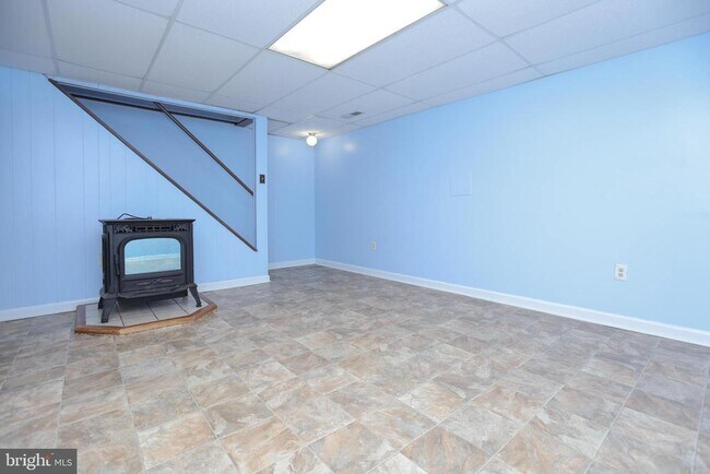 Building Photo - 4328 Hallfield Manor Dr