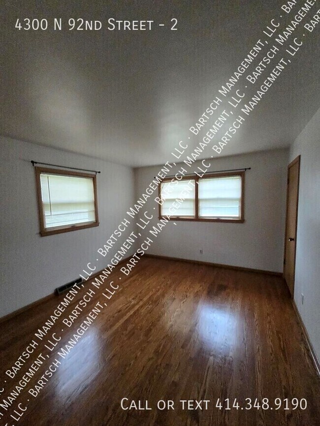 Building Photo - 4300 N 92nd St