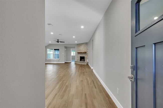 Building Photo - 1339 Coppercrest Dr