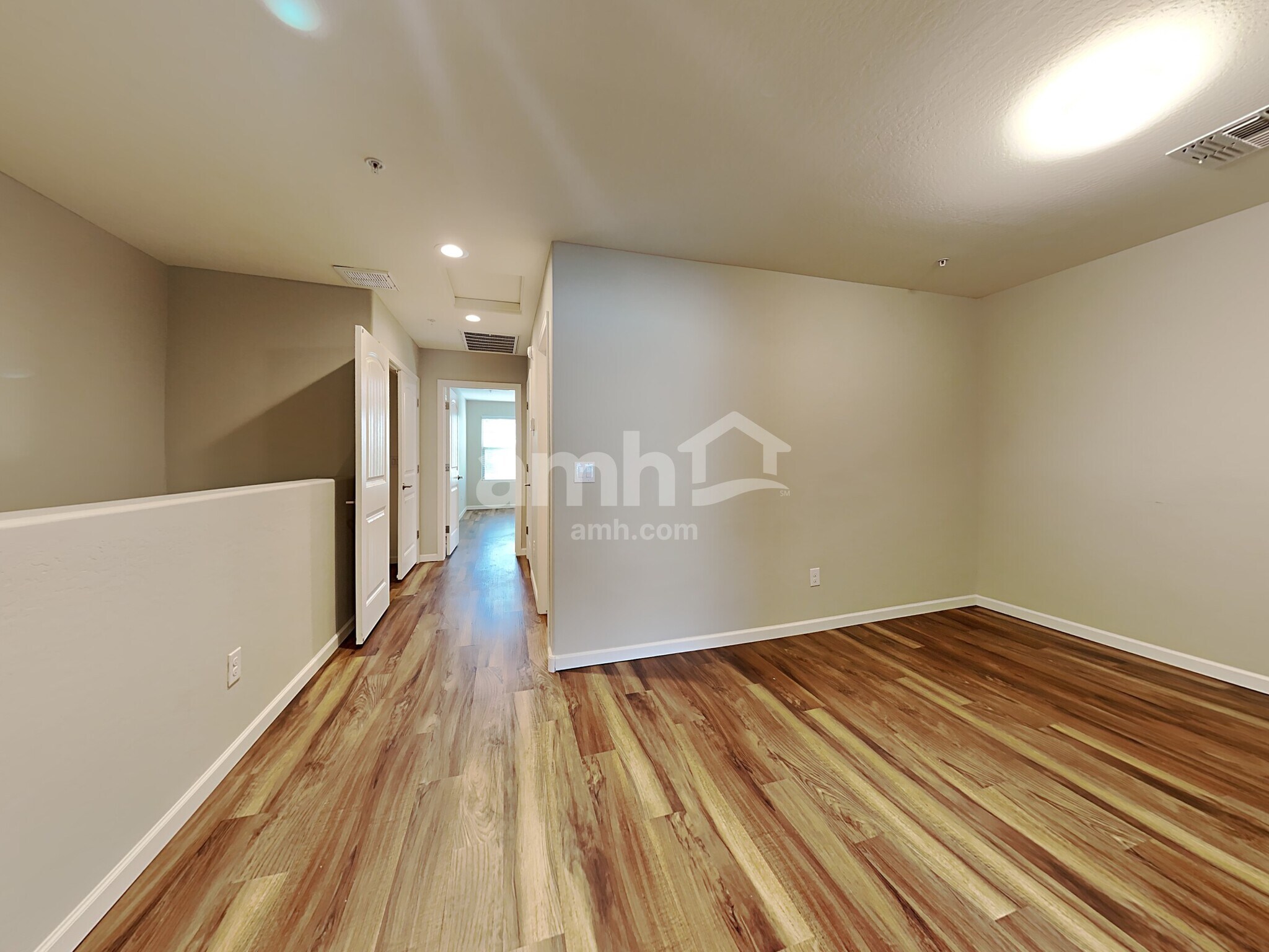Building Photo - 20789 W Thomas Rd