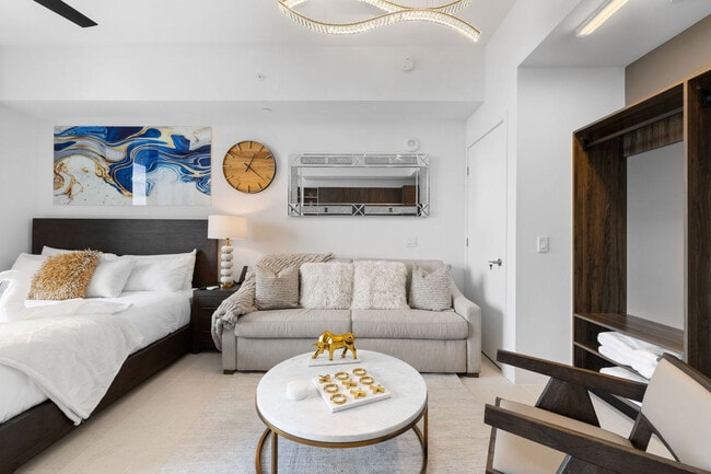 Building Photo - 159 NE 6th St