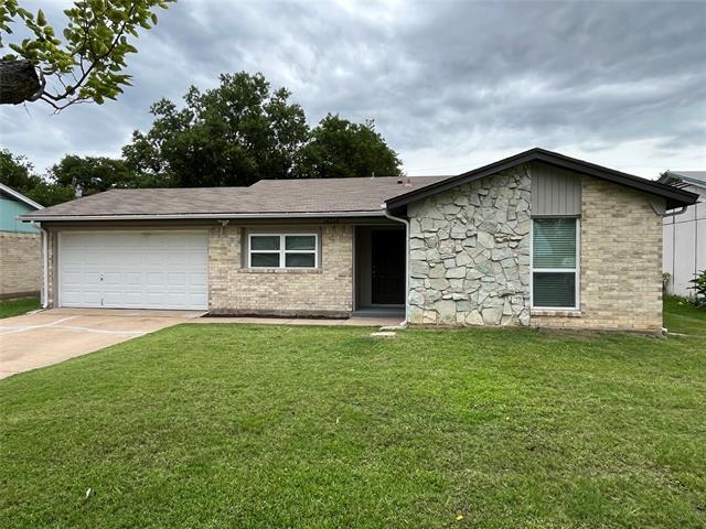 Primary Photo - 14215 Osage Dr