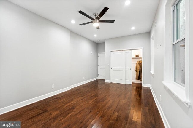 Building Photo - 5022 Arch St