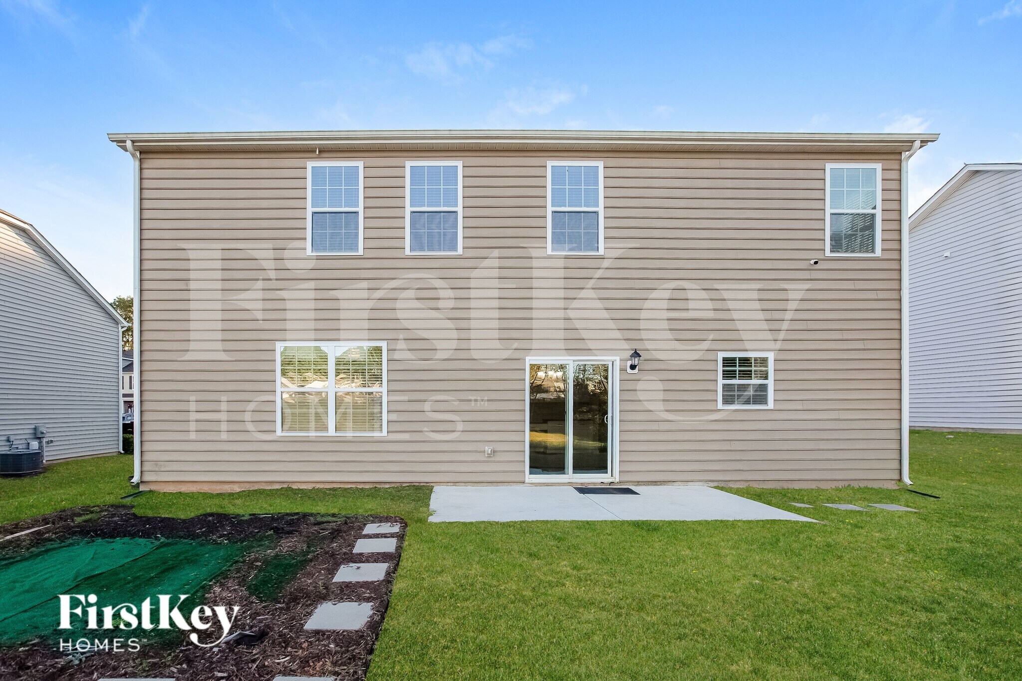 Building Photo - 711 Saddlebred Ln