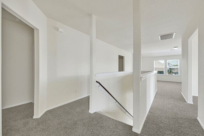 Building Photo - 15706 Chestnut Branch Trail