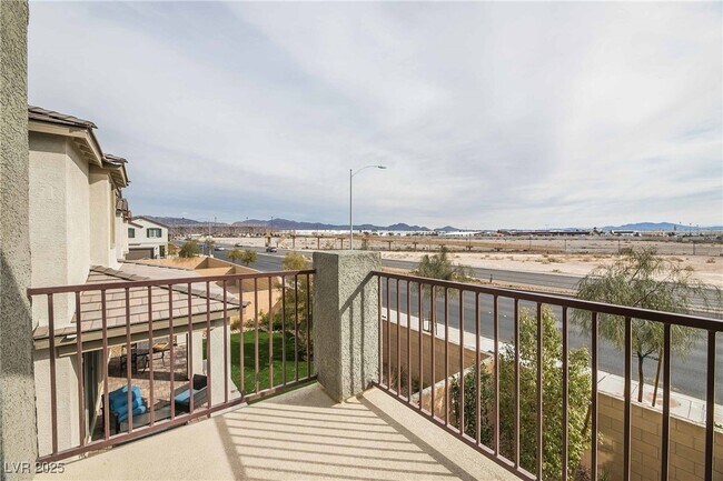 Building Photo - 4836 SENSITIVE St