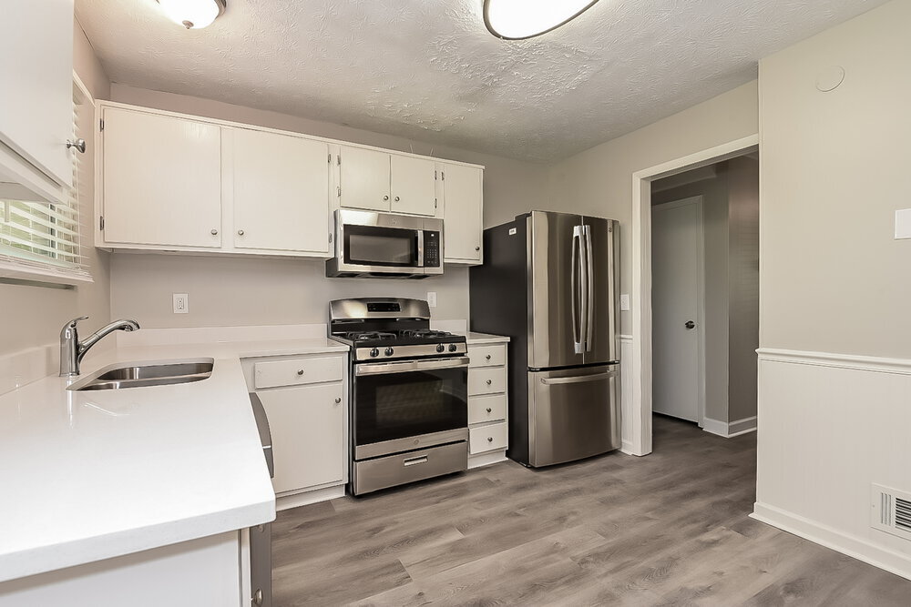 Building Photo - 895 Highland Terrace NE