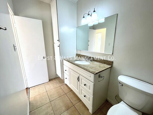 Building Photo - 21607 Juan Ave