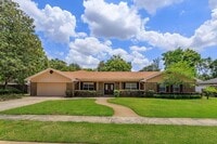 Building Photo - 413 Sandy Hill Dr