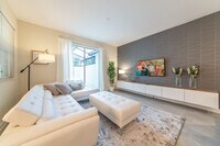 Building Photo - 5025 Windermere Ave