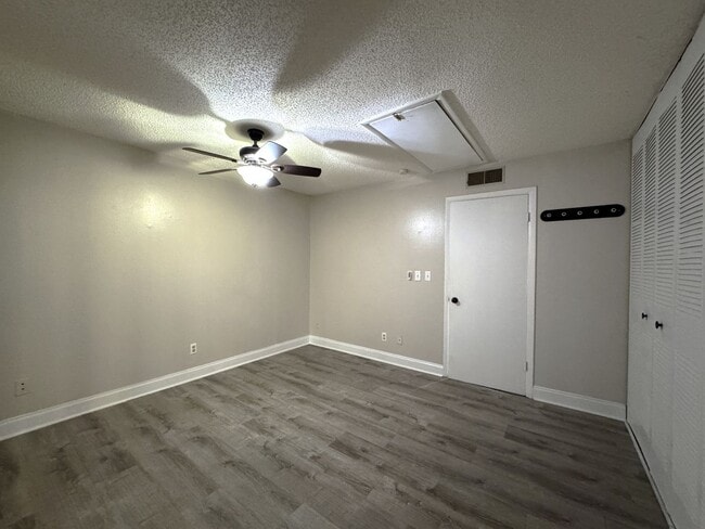 Building Photo - 24862 US Hwy