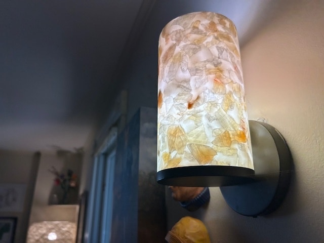 Building Photo - 58 Maple St