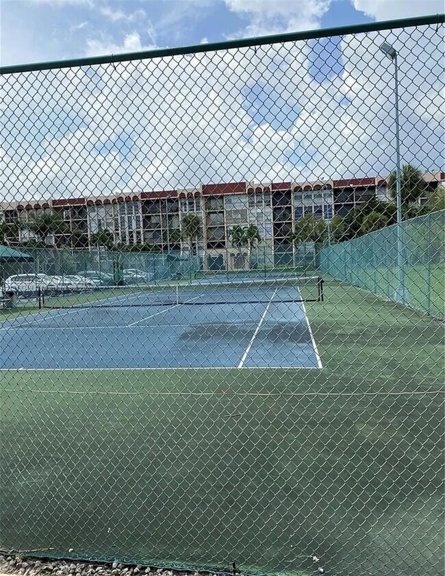 Building Photo - 2101 Atlantic Shores Blvd