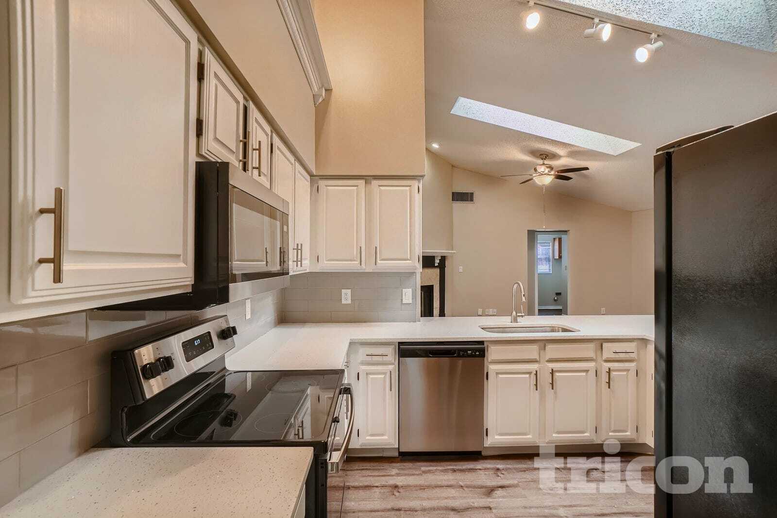 Building Photo - 312 Bahia Cir