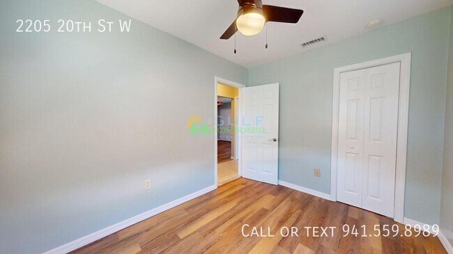 Building Photo - 2205 20th St W