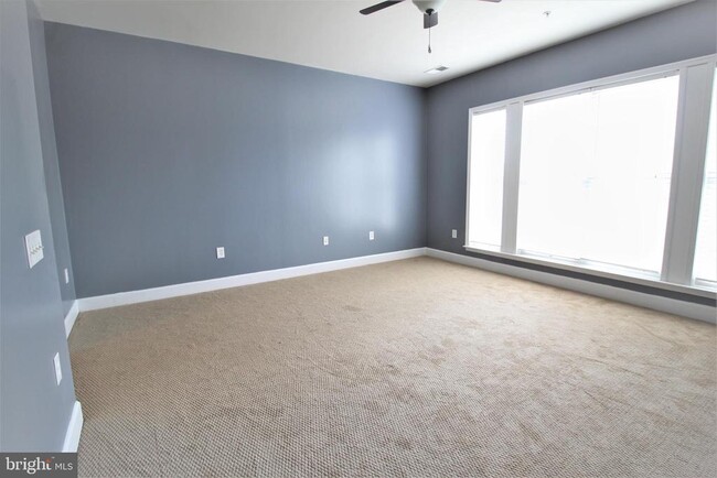 Building Photo - 2382 Brookmoor Ln