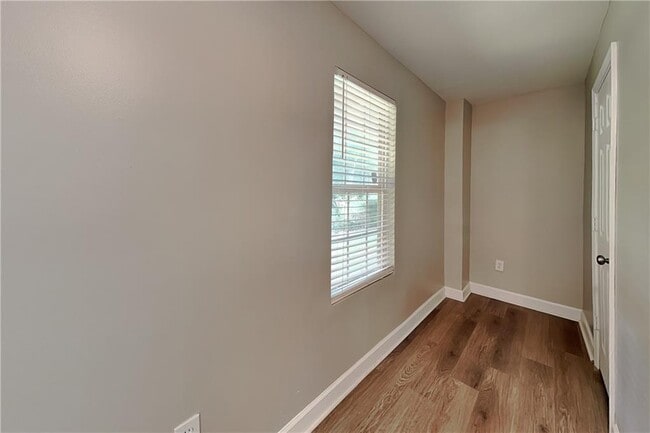 Building Photo - 28 Greystone Ridge