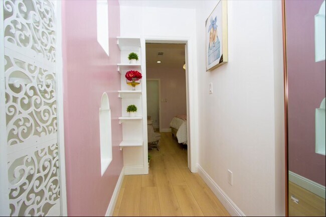 Building Photo - 430 Jefferson St