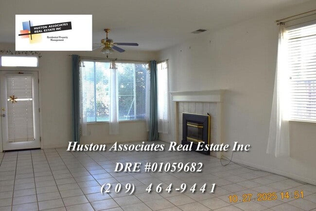 Building Photo - 2729 Tejon St