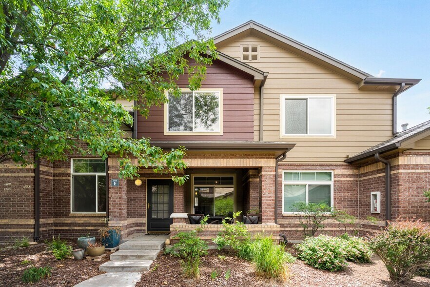 Building Photo - 6478 Silver Mesa Dr
