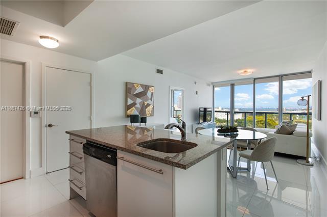 Building Photo - 888 Biscayne Blvd