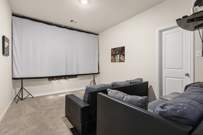 Building Photo - 14209 Freeboard Dr