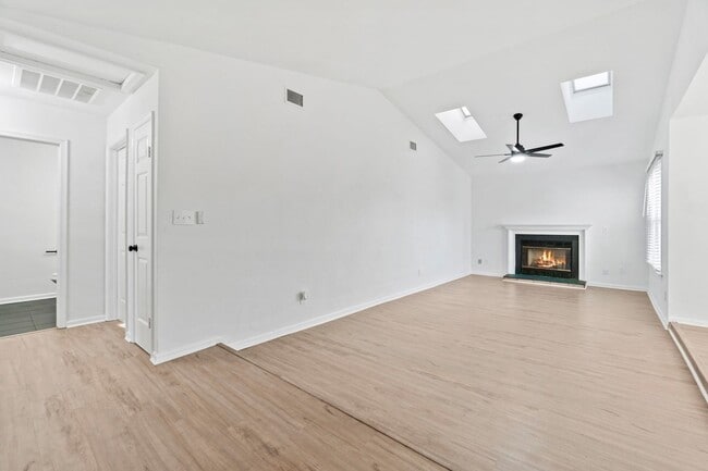 Building Photo - Ocean Lakes