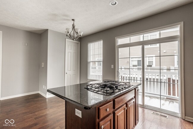 Building Photo - 51 Steele Ln