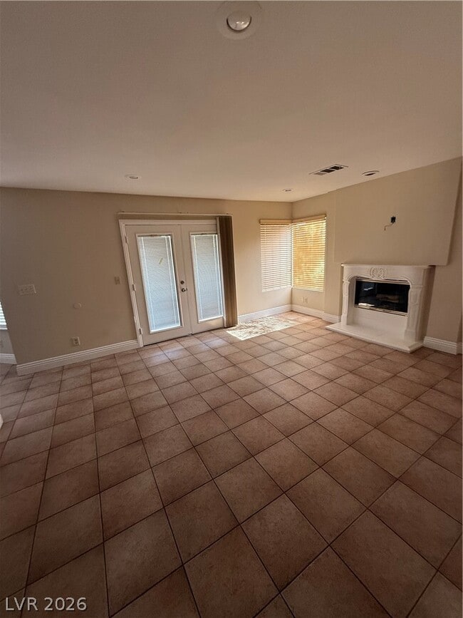 Building Photo - 3308 Royal Glen Ct