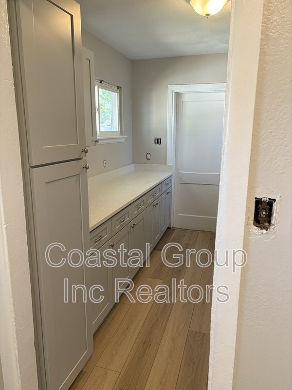 Building Photo - 5224 Silvey Dr
