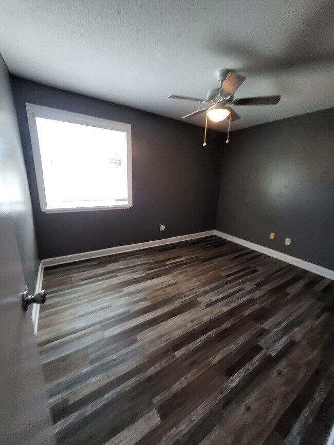 Building Photo - 7510 Camarina Calle