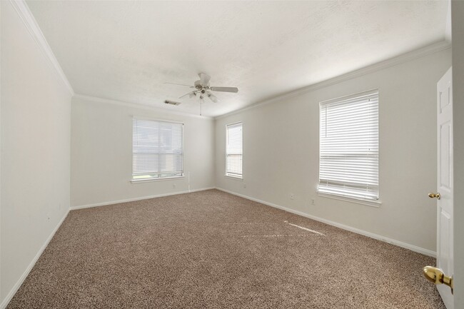 Building Photo - 14213 Stone Bluff Ln